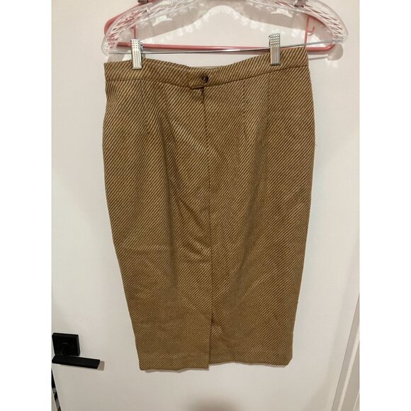 Carlisle Women's Vintage 70's 100% Wool Skirt Suit, Tan/Brown, Size 8 - Picture 7 of 7